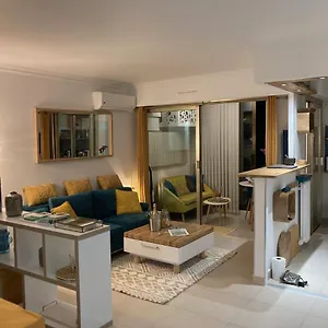 De Standing Le Velvet Bay Climatise En Bord De Appartement Antibes